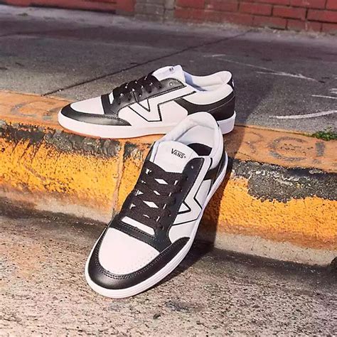 two-tone lowland comfycush shoes